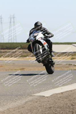 media/Sep-01-2025-Lets Ride (Mon) [[4370d11284]]/B Group/1220pm (Wheelie Bump)/